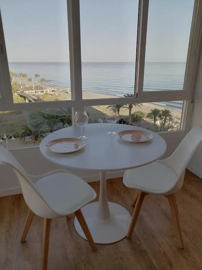 Апартаменты Hh Apartamento Альгарробо-Коста